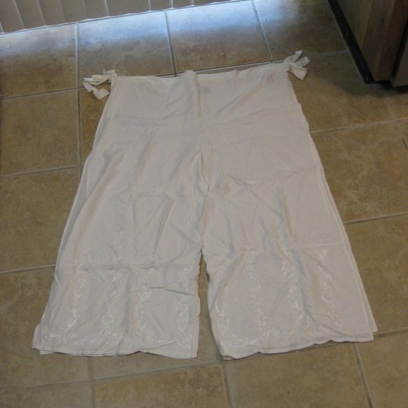 NWT City Buddha white Indian embroidered split pants OS one size - Picture 3 of 8